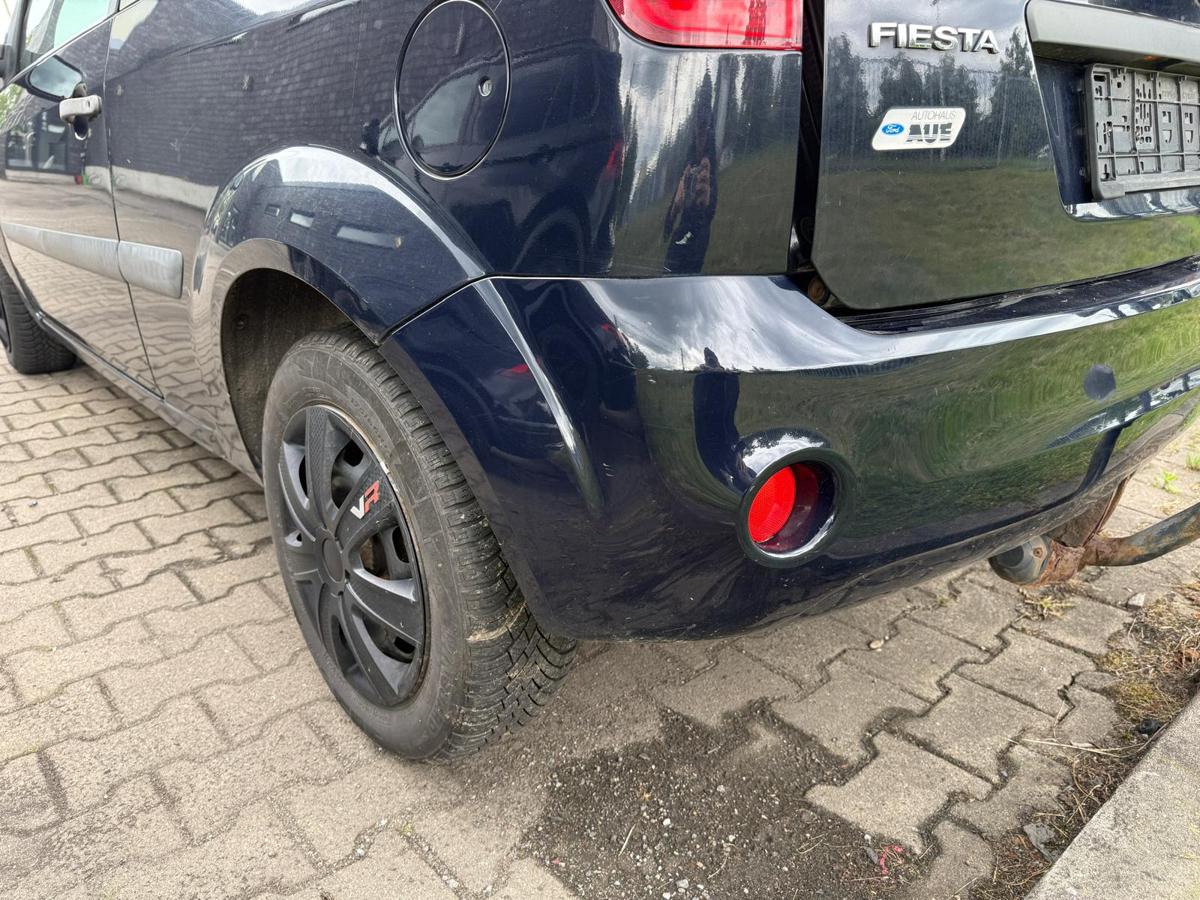 Ford Fiesta JD3 original Stoßstange Stoßfänger hinten Marineblau BJ07